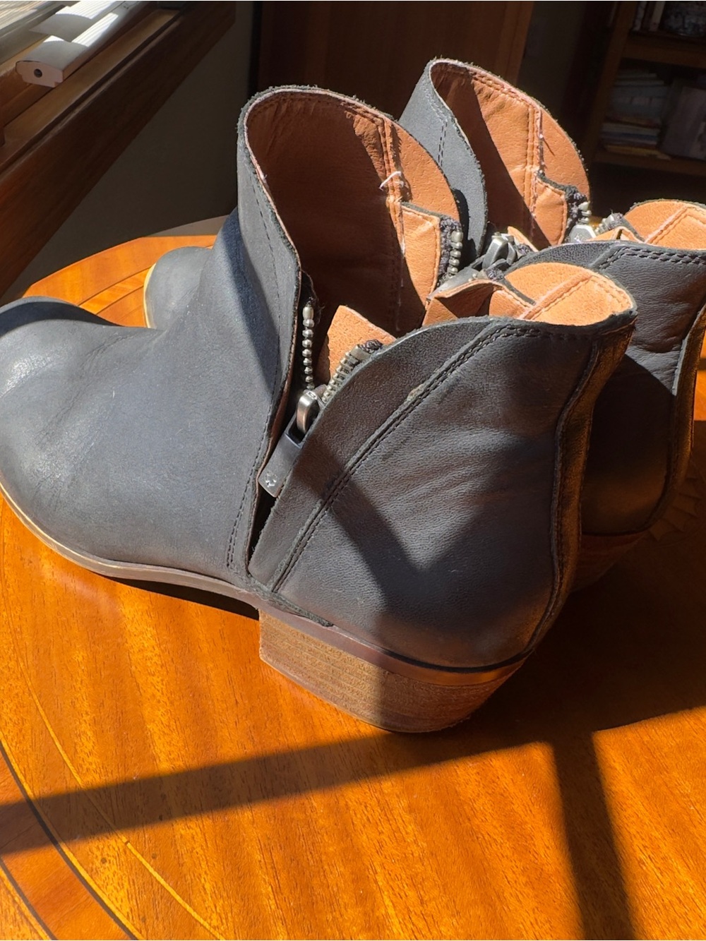 Lucky Brand Charcoal Leather Ankle Booties with Rear Zip
